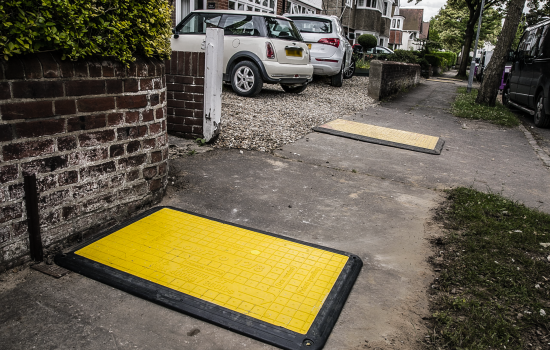 LOW PRO 12ï€¢8_IMAGE.png