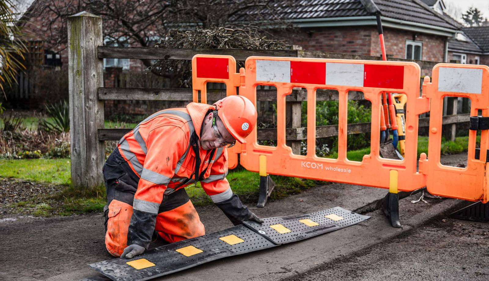 LowProÂ® 100 Narrow Trench Cover